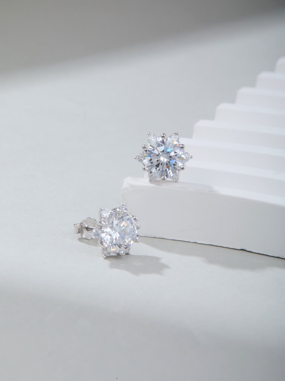 Snowflake Cluster Stud Earrings