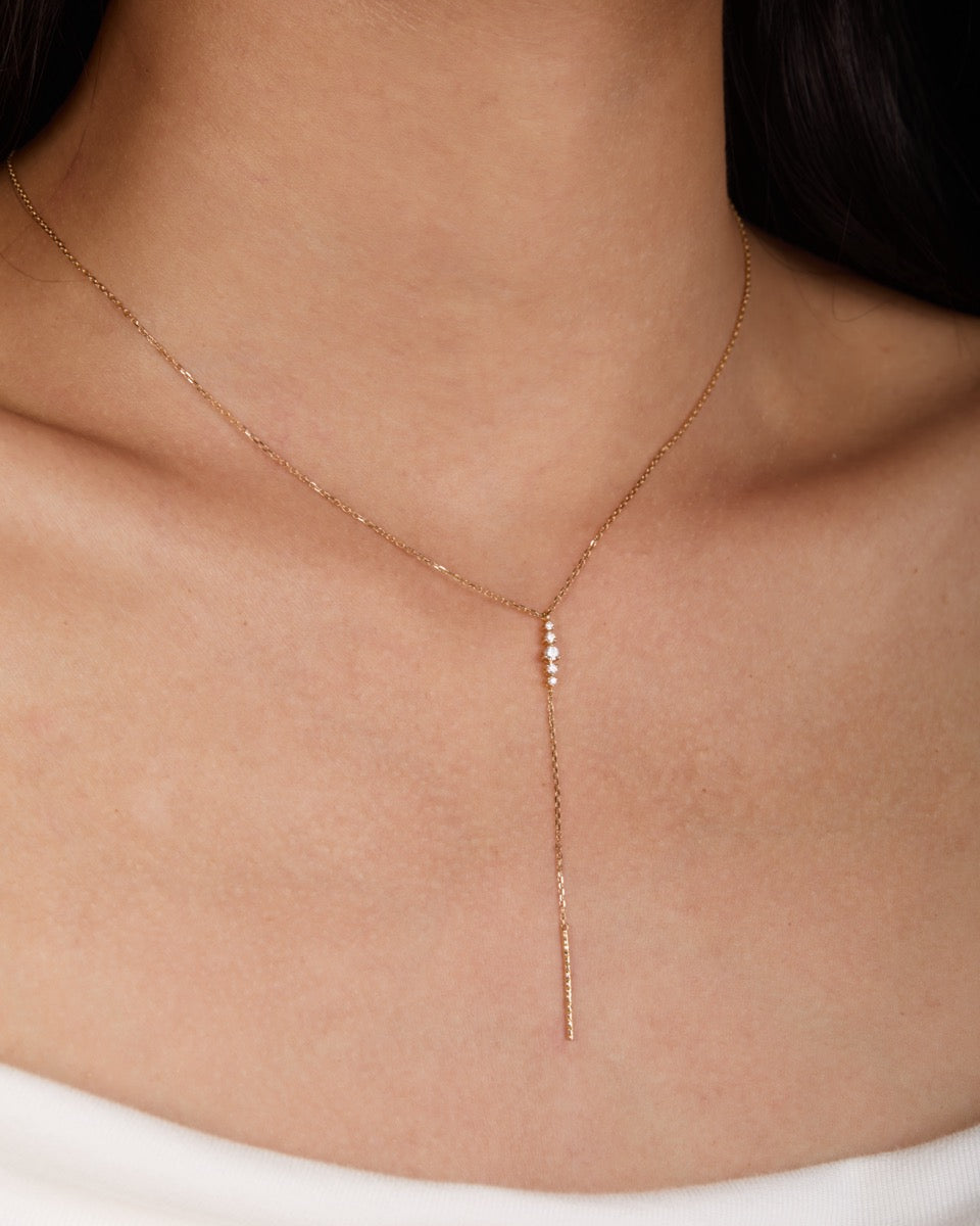 18K Gold Minimal Y-Drop Vertical Lab Diamond Necklace (IGI)