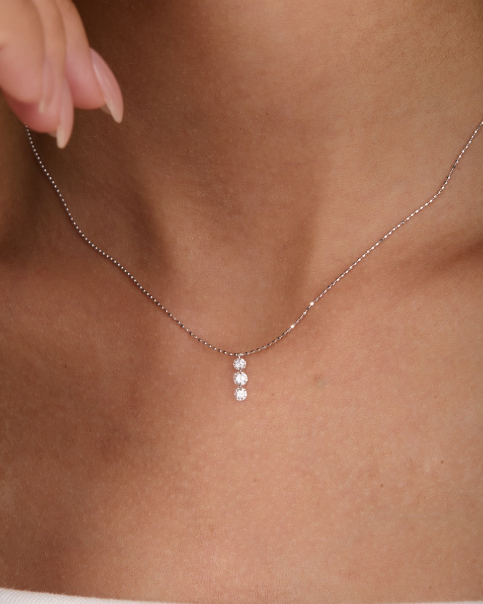 18K Gold Vertical 3-Stone Lab Diamond Drop Necklace (IGI)
