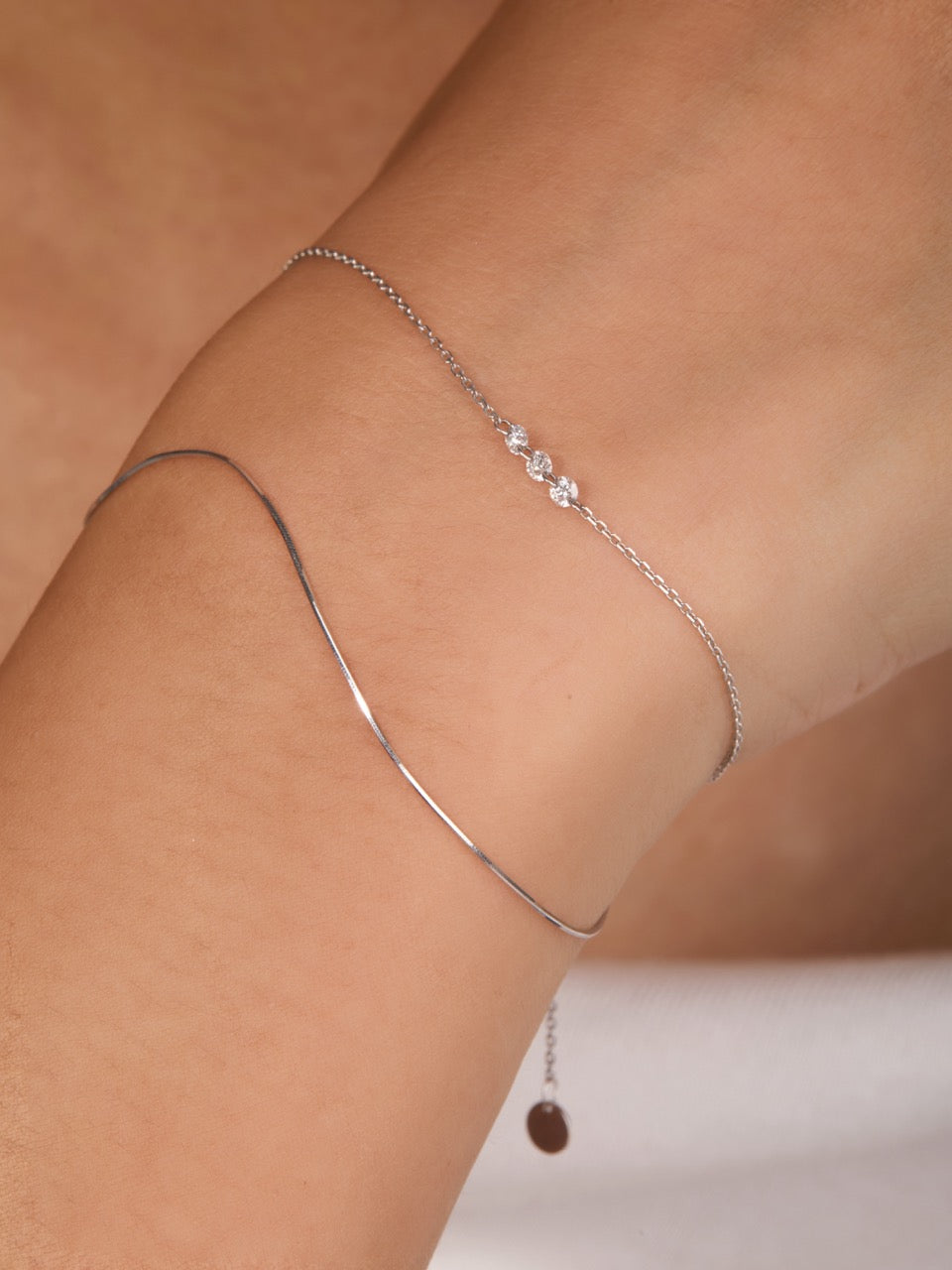 18K Gold Double Chain 3-Stone Lab Diamond Adjustable Bracelet (IGI)