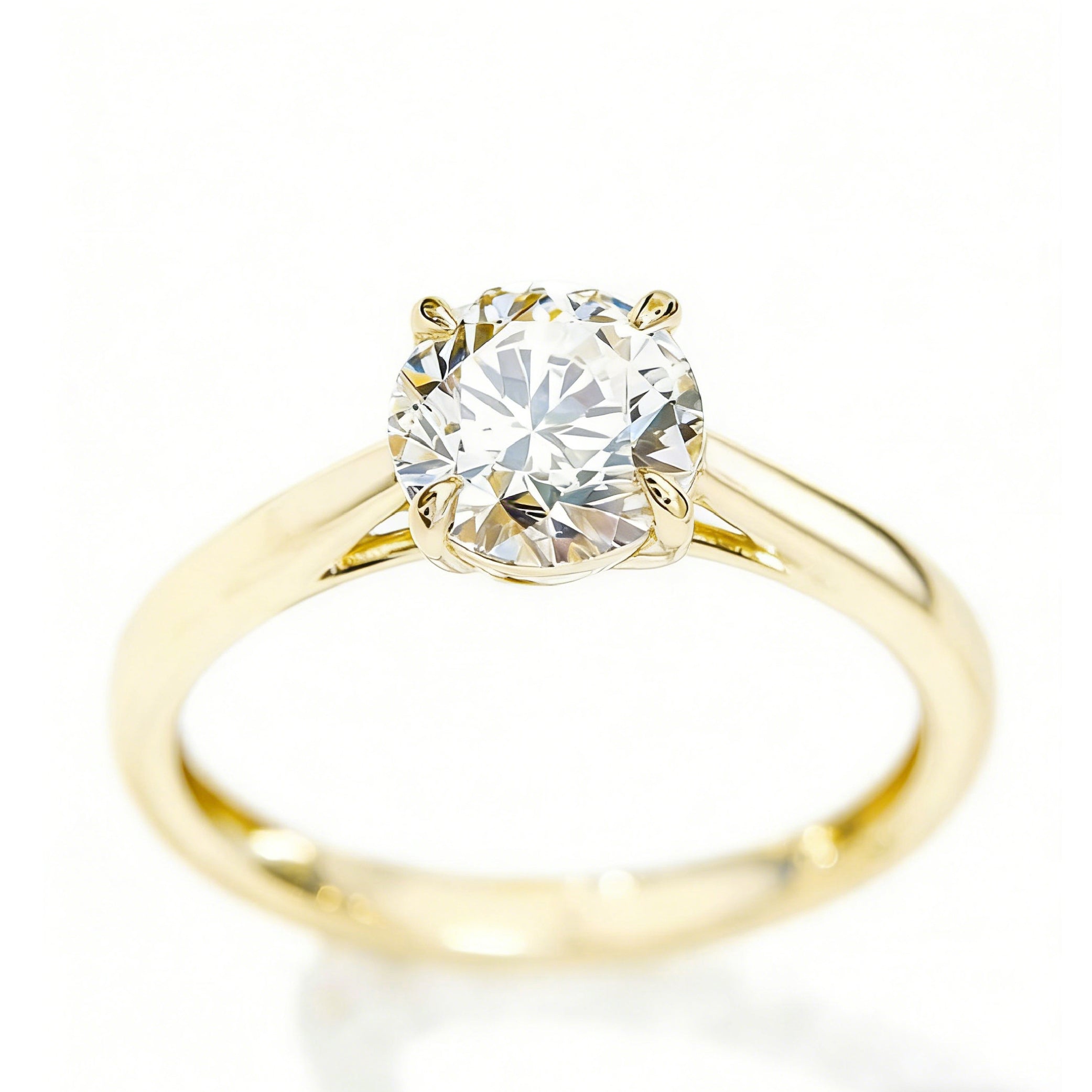 10K Round Brilliant Solitaire Diamond Ring
