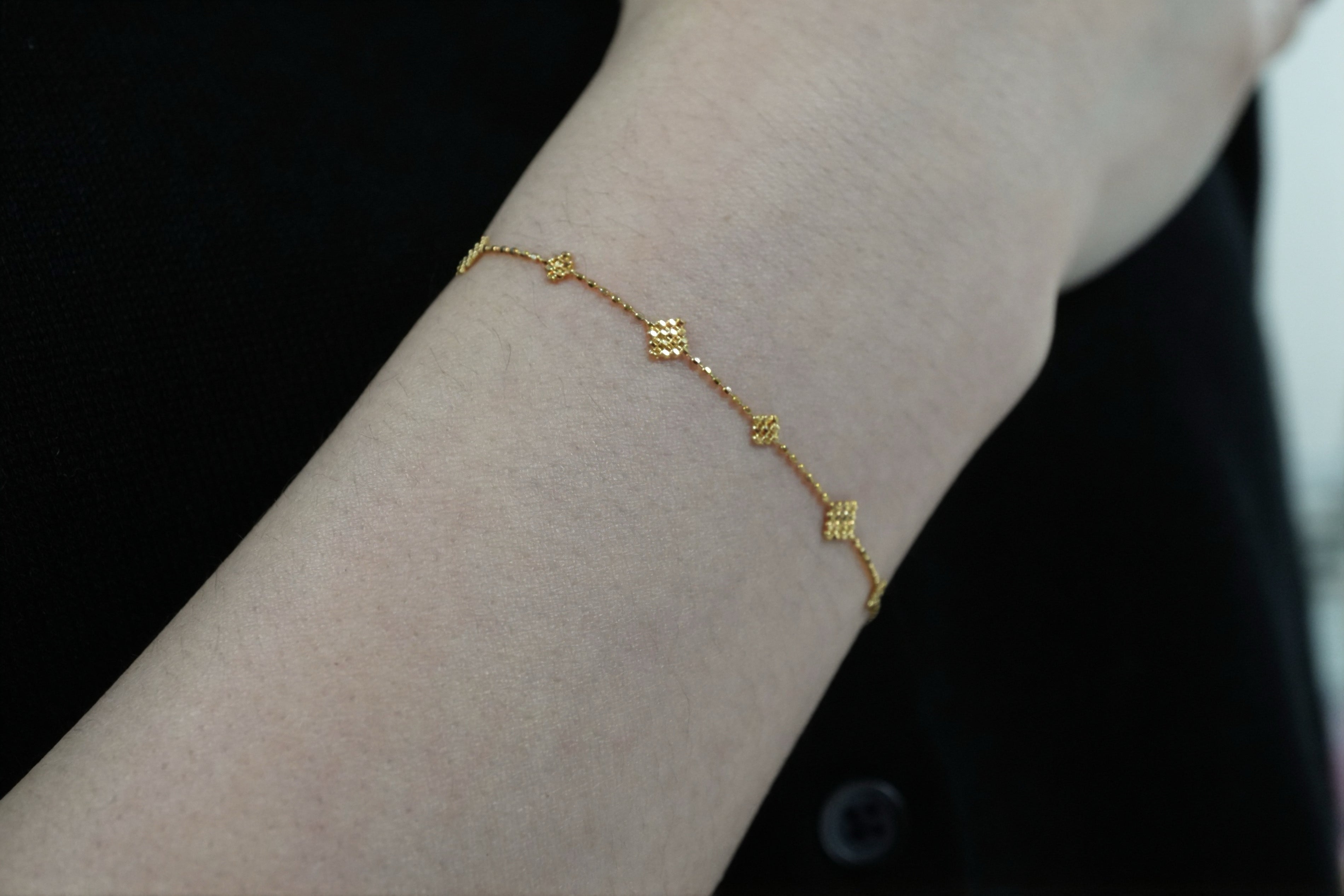 18K Solid Gold Beaded Clover Bracelet