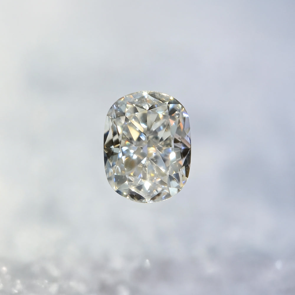 1.01ct F VVS2 Cushion IGI lab